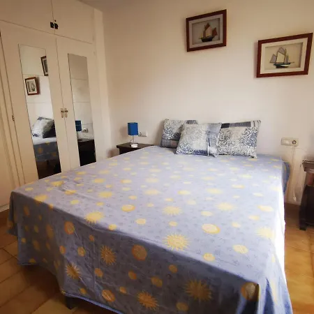 Apartment Joan Margarit 2-b -vista Excepcional Del Mediterraneo Con Piscina Comunitaria. - Es-228-159 Roses