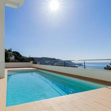 Joan Margarit 2-b -vista Excepcional Del Mediterraneo Con Piscina Comunitaria. - Es-228-159 Roses