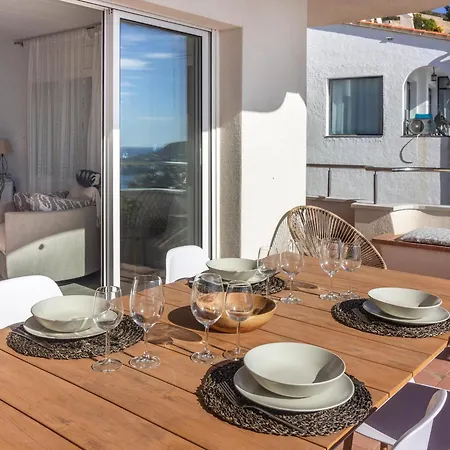Joan Margarit 2-b -vista Excepcional Del Mediterraneo Con Piscina Comunitaria. - Es-228-159